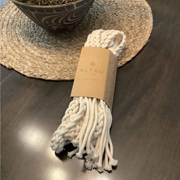 Altru Macrame Plant Hanger - Picture 1 of 4